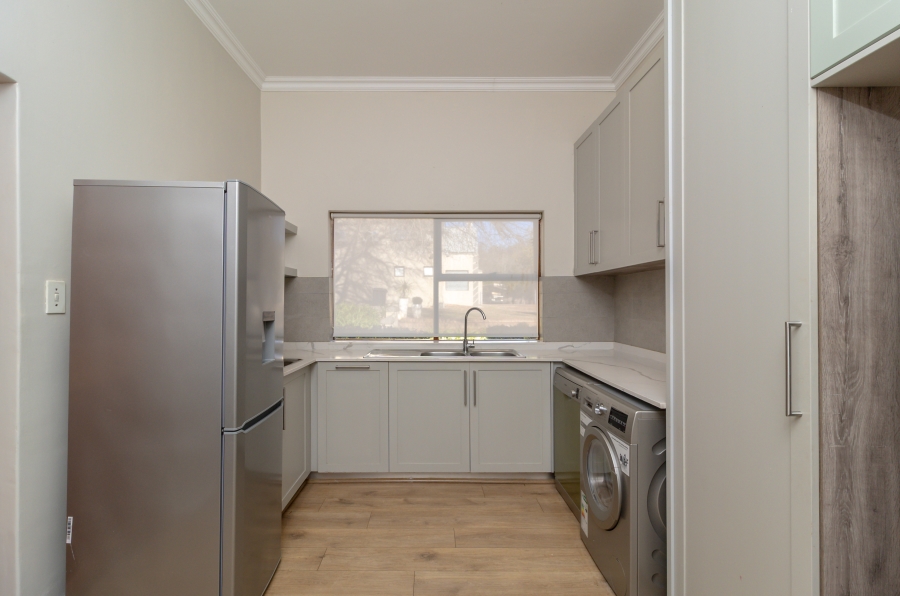4 Bedroom Property for Sale in Stellenbosch Farms Western Cape